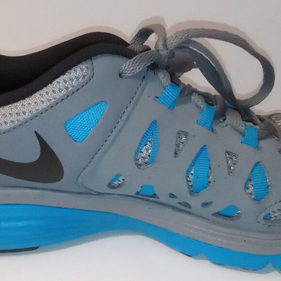 Nike Dual Fusion Run 2 Sneakers 6.5Y - Picture 11 of 16